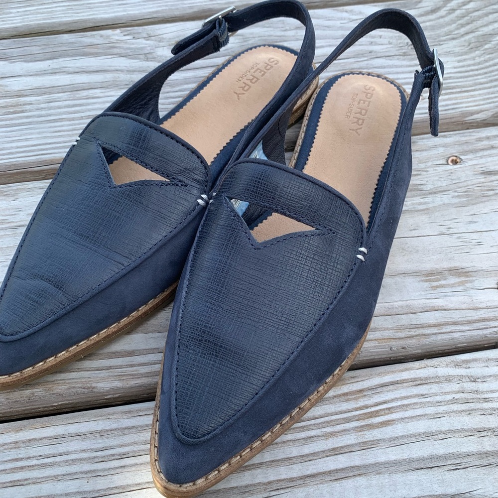 NWOT Sperry Saybrook Sling backs size 7
